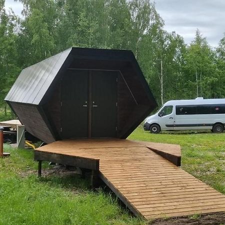 Hotel Ku:Kaerg Põldeotsa Exterior foto